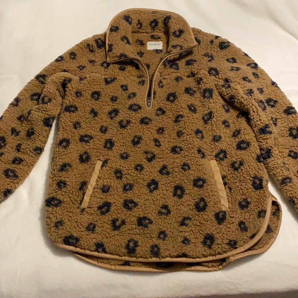 Abercrombie and Fitch quarter zip